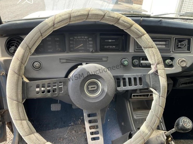 1976-datsun-b210-coupe-image-14