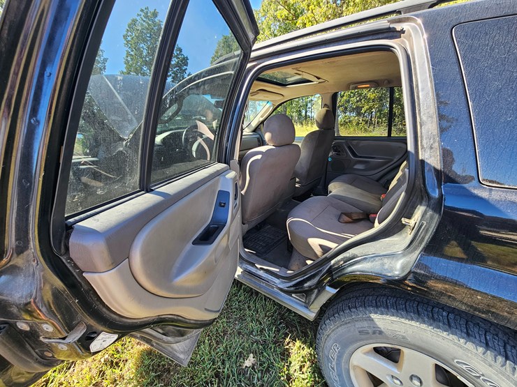 2002-jeep-grand-cherokee-image-41