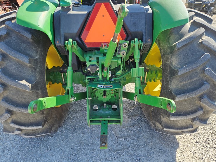 john-deere-5065e-image-7