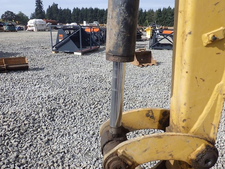 caterpillar-301.7d-cr-image-11