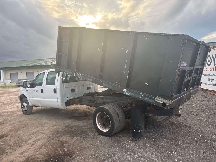 2002-ford-f550-image-4
