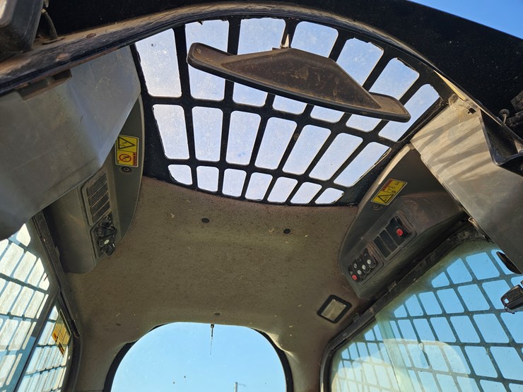 2008-caterpillar-256c-image-8