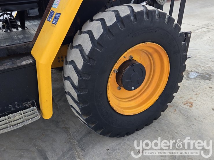 2017-jcb-930-image-22