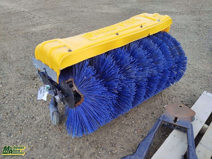 kubota-f2000-image-34