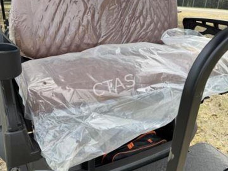 #352-•-sdlgc80-4-seater-golf-cart---battery-operated-image-8