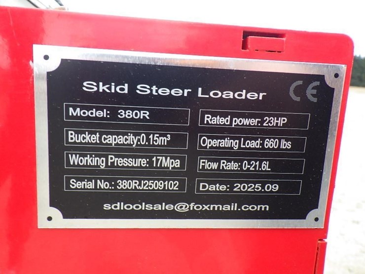 2025-sdlool-sl380r-skid-steer-tracked-loader-image-14