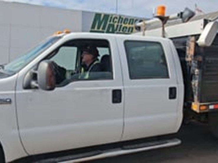 2006-ford-f350-image-21