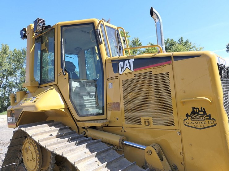 2004-caterpillar-d5n-image-25