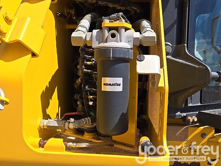 2022-komatsu-d71pxi-24-image-55
