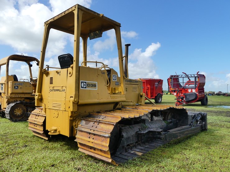 caterpillar-d3b-image-3