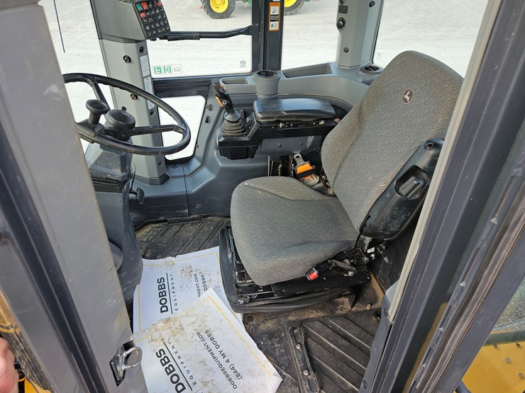 deere-524p-image-20