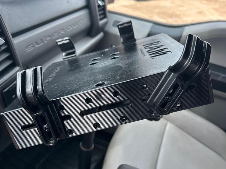 2019-ford-f350-sd-xl-image-33