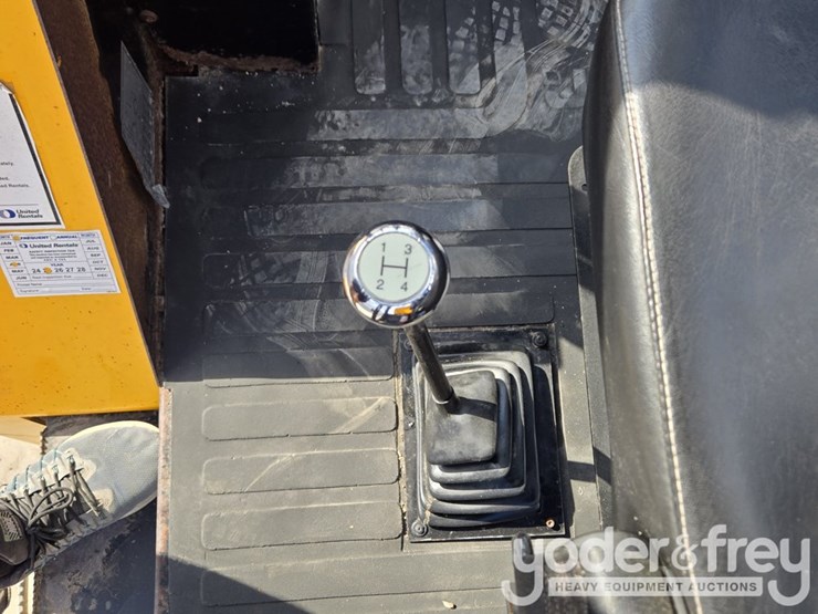 2017-jcb-930-image-50