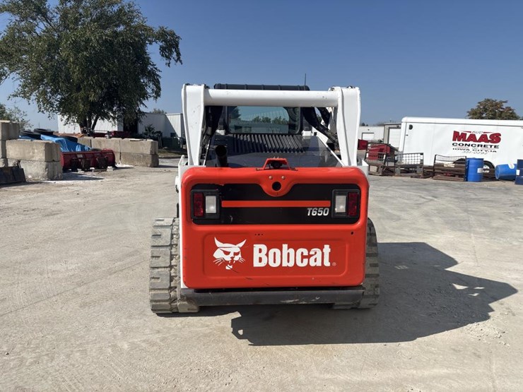 2019-bobcat-t650-image-3