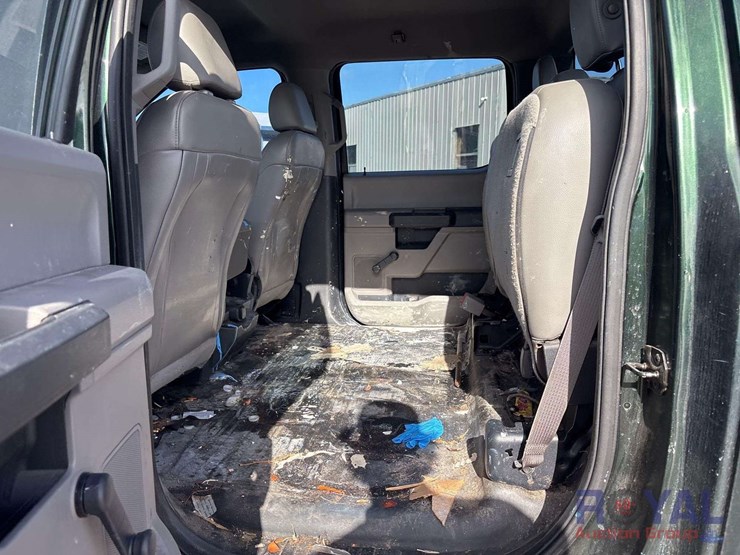 2015-ford-f150-image-17