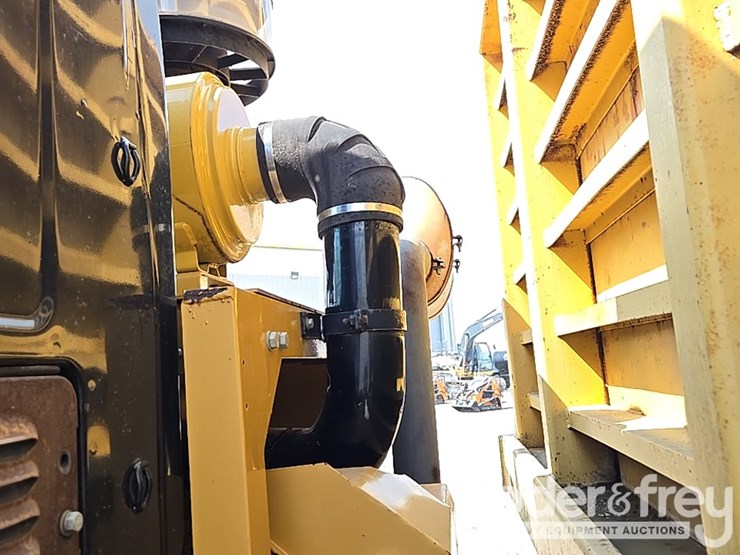 2012-morooka-mst2200-image-24