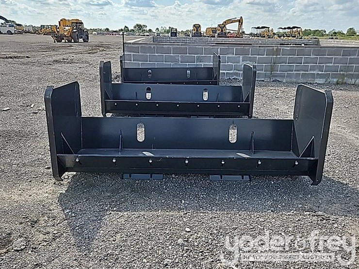 unused-jct-84"-snow-pusher-box-to-suit-skidsteer-image-4