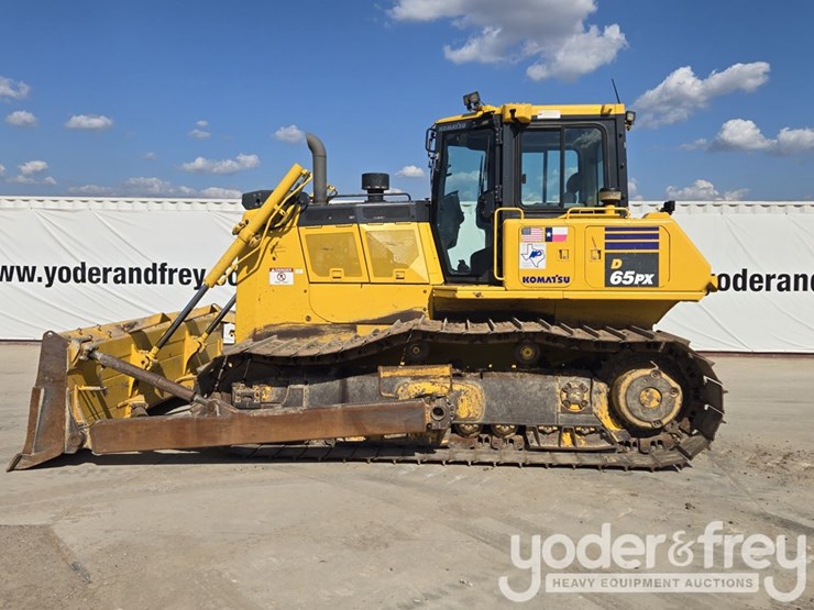 2022-komatsu-d65px-18-image-2