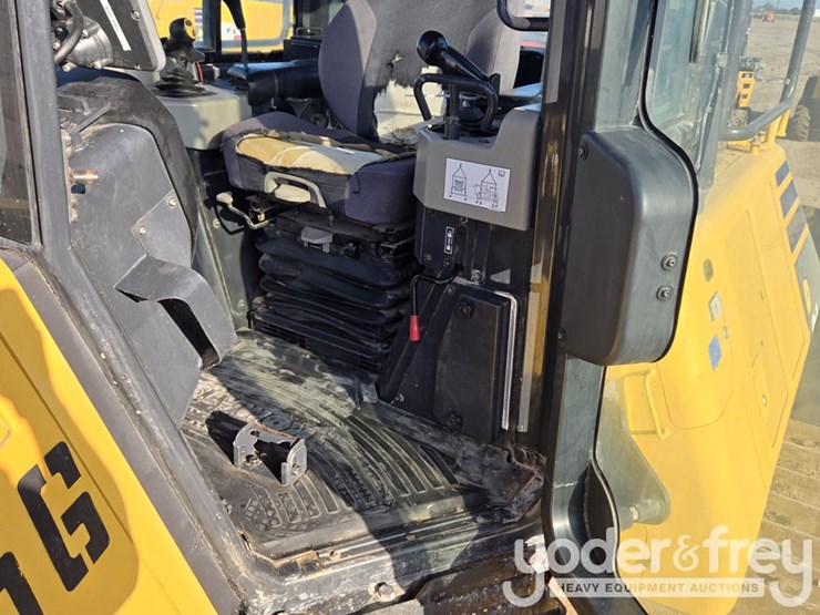 2020-komatsu-d61pxi-24-image-41