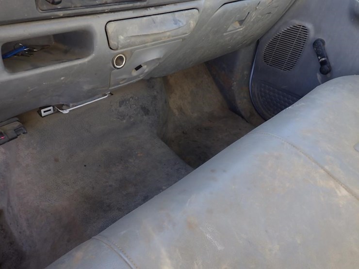 2003-ford-f450-image-24