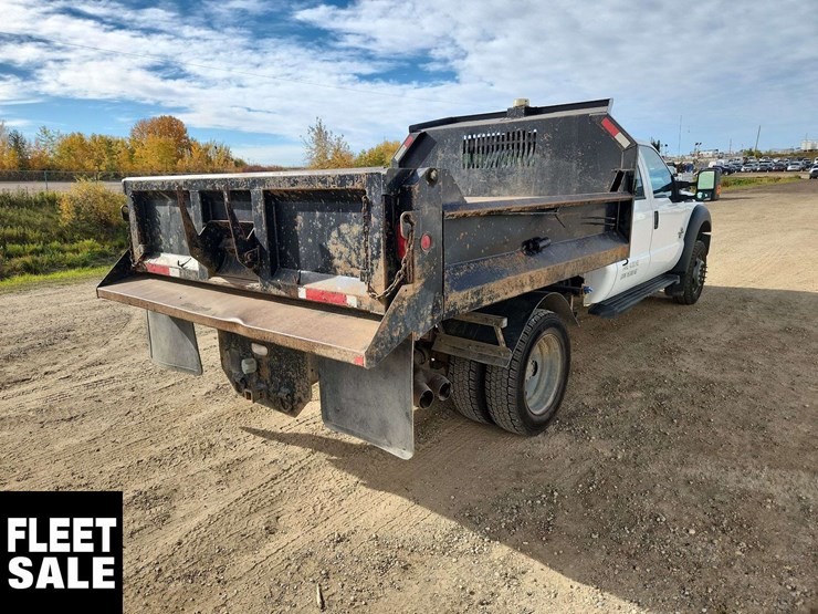 2016-ford-f550-image-3