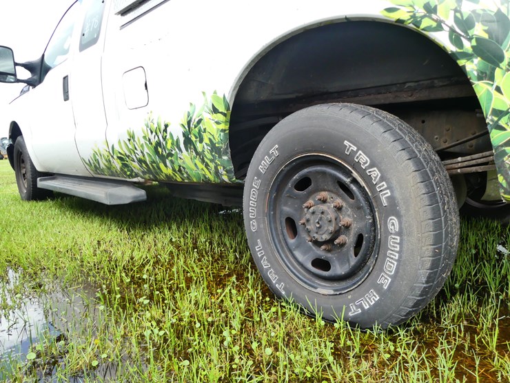 2011-ford-f350-xl-image-6