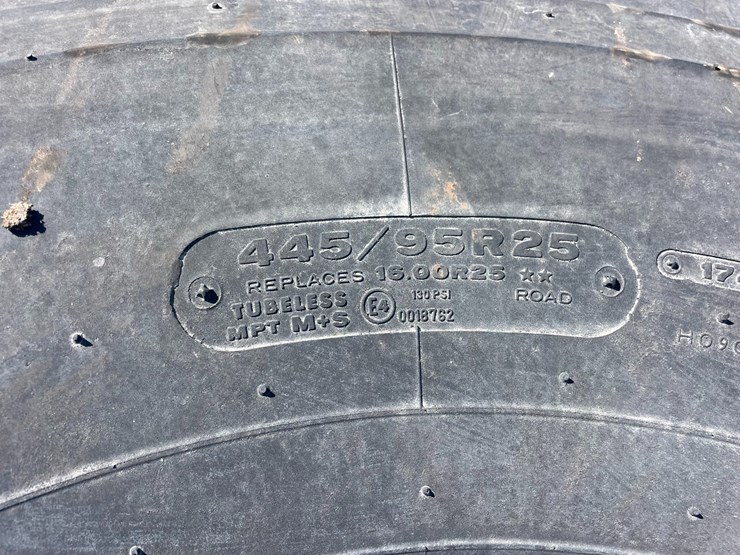 #2037-•-lot-of-(2)-445/95r25-industrial-tires-inv#-29766-image-5