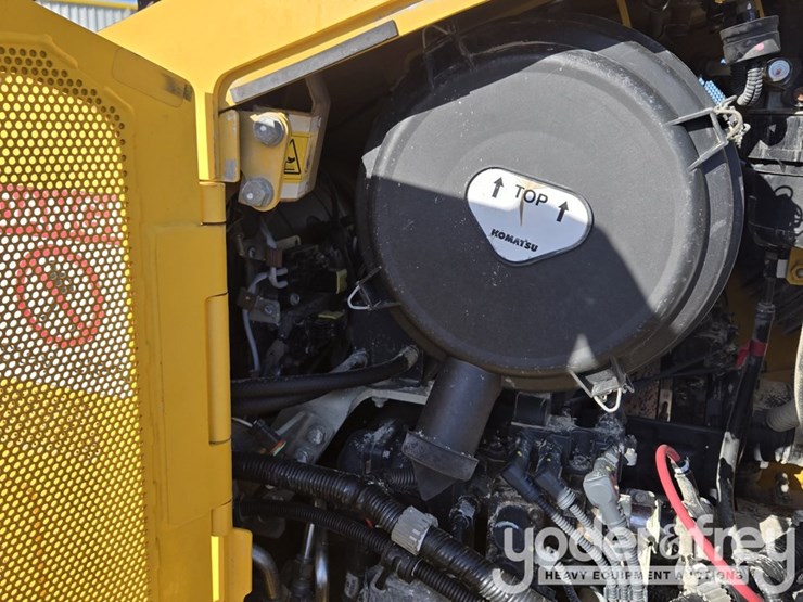 2020-komatsu-d61pxi-24-image-38