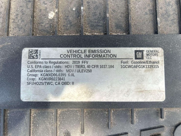 2019-chevrolet-express-2500-cargo-van-image-9