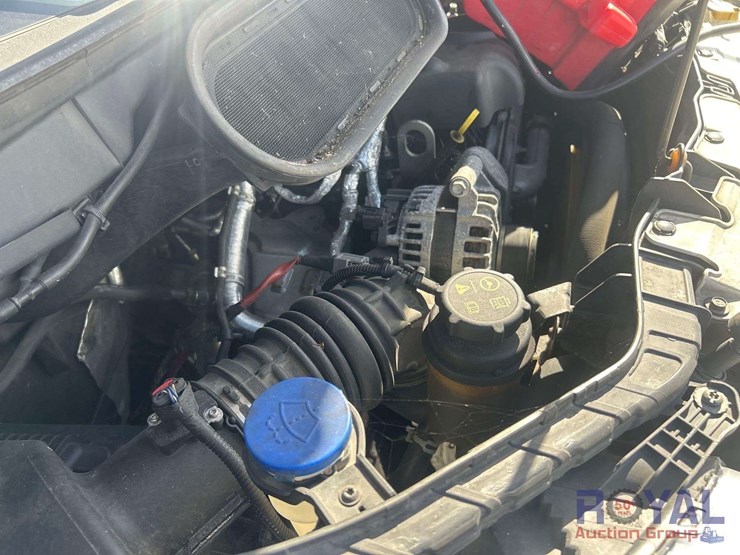2018-ford-transit-image-7