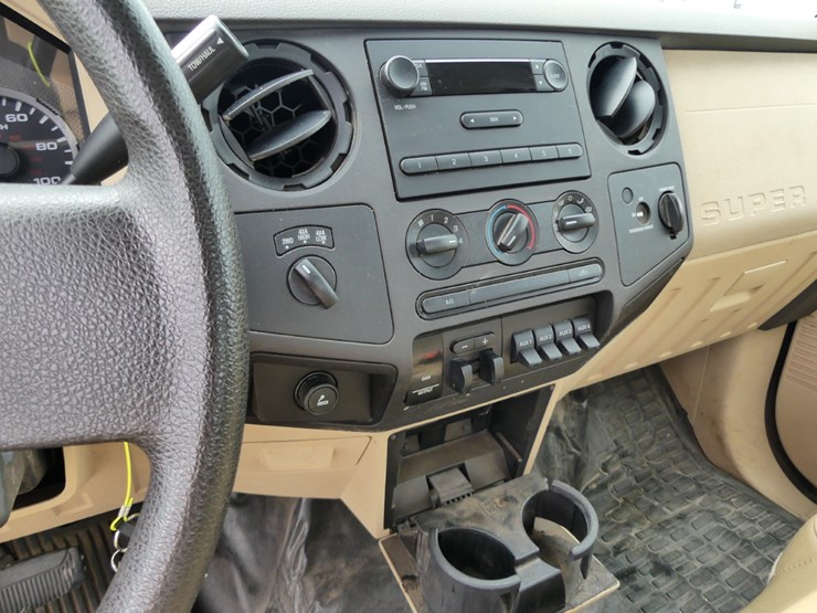 2008-ford-f550-xl-image-11