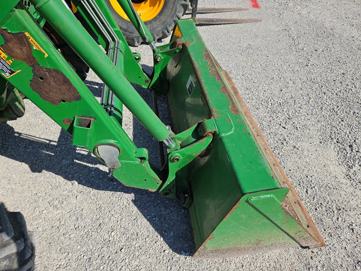 2009-john-deere-5065e-image-5
