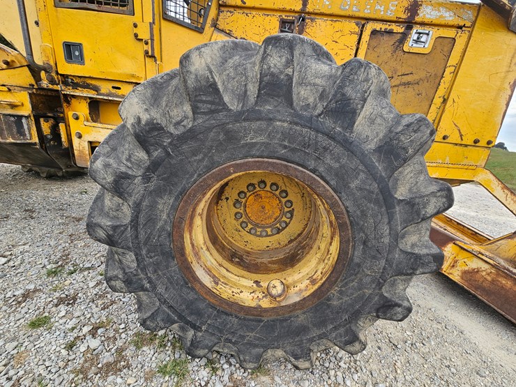 648-deere-648e-image-85