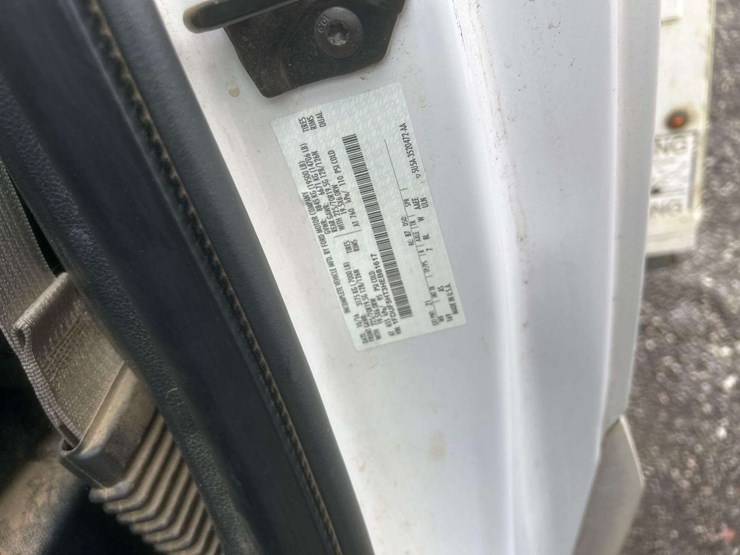 2017-ford-f550-image-5