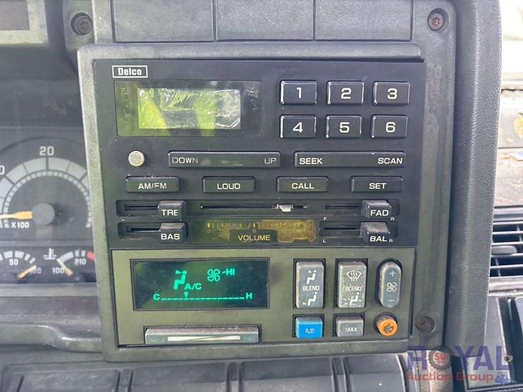 2003-ford-f550-image-12