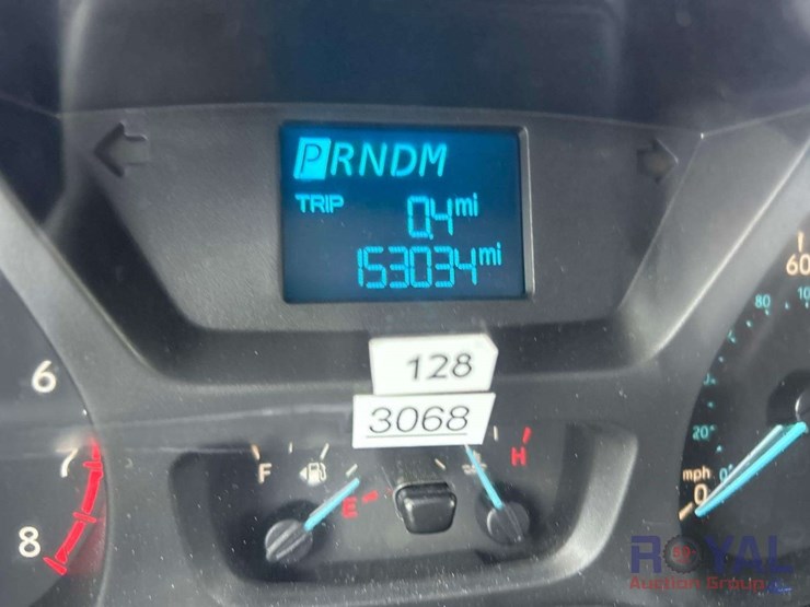 2016-ford-transit-image-12