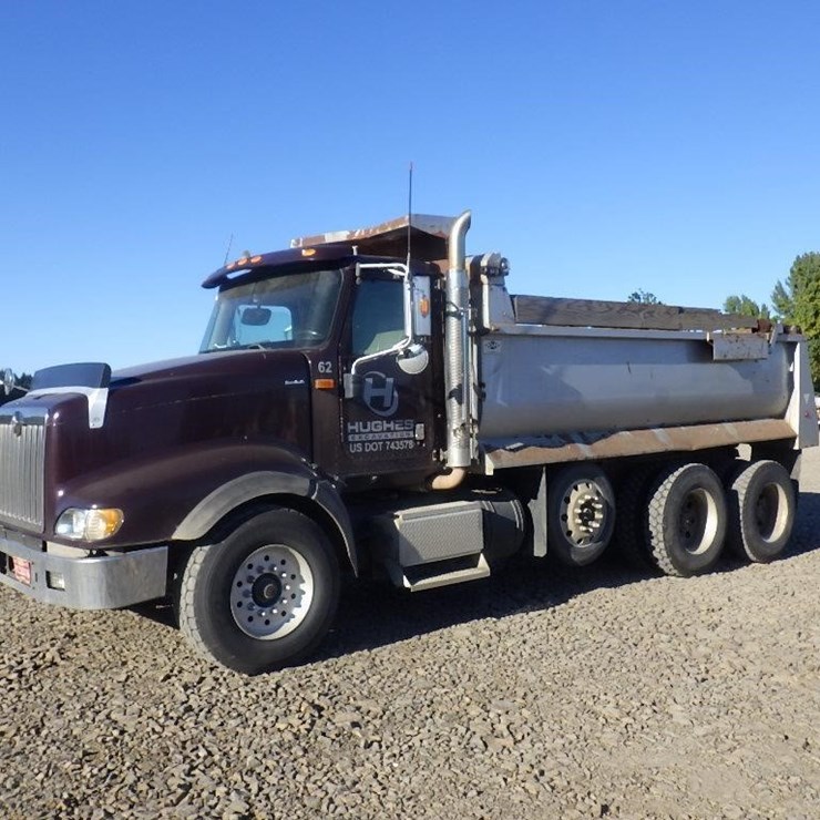 2009 International 5900I 17' 3-Axle Dump Truck