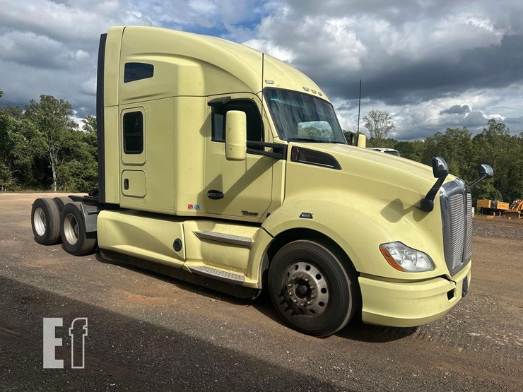 2019-kenworth-t680-image-3