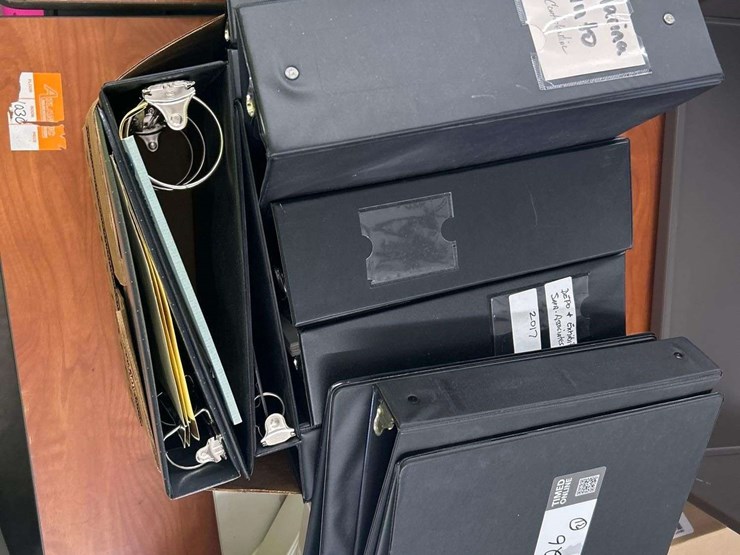 binders-image-2