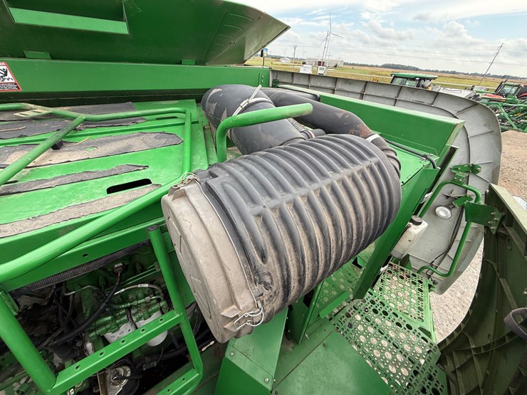 2003-john-deere-9760-sts-image-109