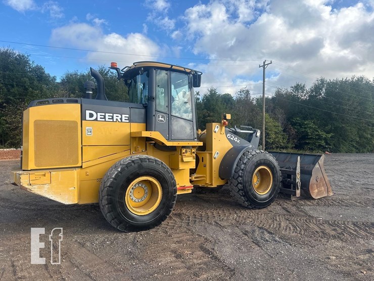 2017-deere-624kii-image-3