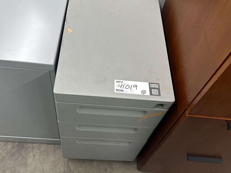 small-filing-cabinets-image-4