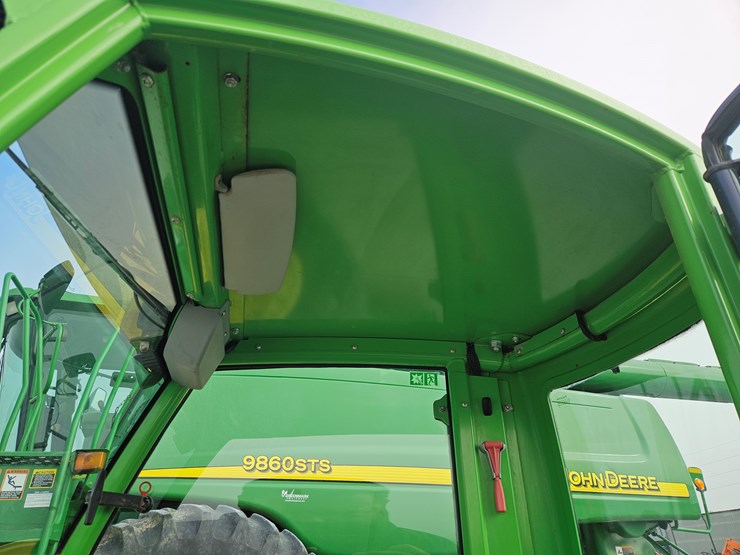 2019-avant-760i-image-6
