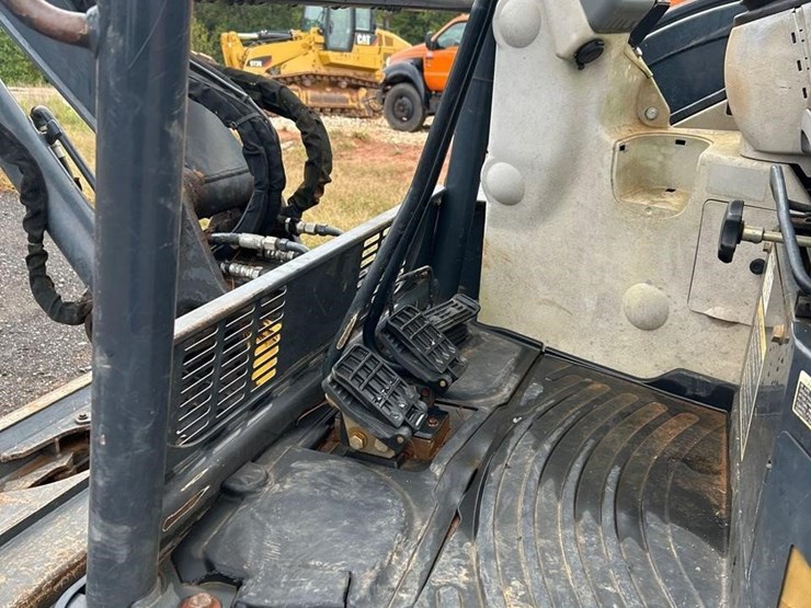 deere-50g-image-25