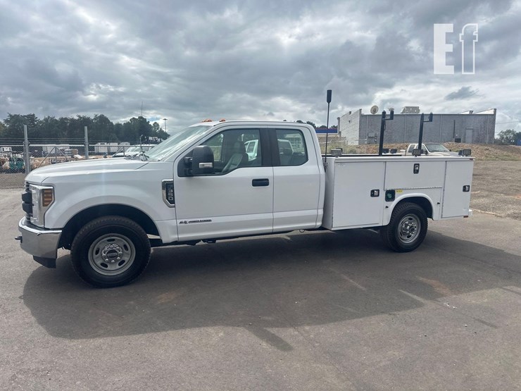 2019-ford-f350-sd-xl-image-3