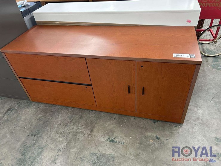 wood-office-furniture-image-1