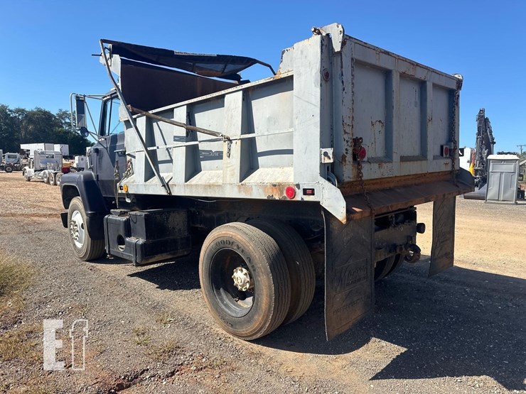 ford-8000-image-5