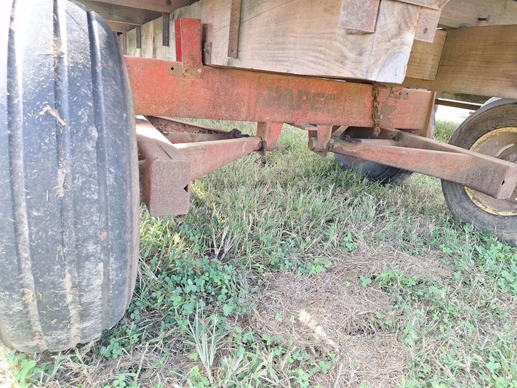 papec-tandem-axle-silage-wagon-image-50