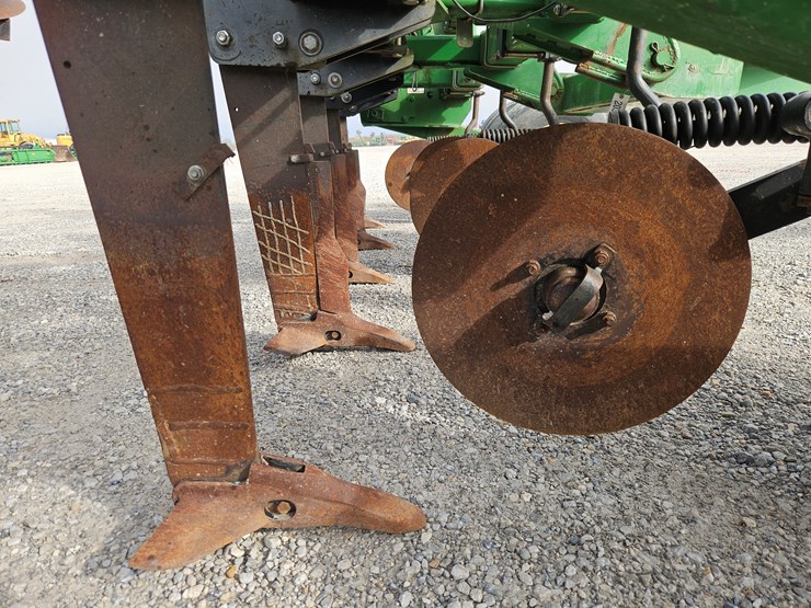 2005-john-deere-2100-image-5