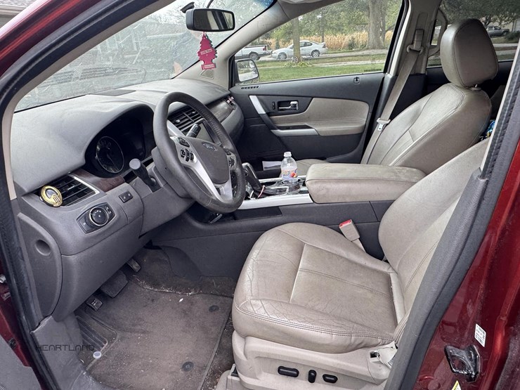 2014-ford-edge-image-5